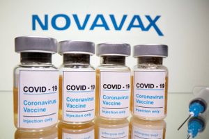 Ny vaccine forventes leveret i Danmark i uge 8 eller 9. Der holdes øje med, om den kan bruges til tredje stik.