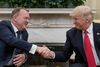 Det aftalte milliardløft af det danske forsvarsbudget er ikke nok for den amerikanske præsident, Donald Trump. Han kræver, at statsminister Lars Løkke Rasmussens (V) regering løfter forsvarsudgifterne til minimum 2 pct. af bnp. Foto: Andrew Harnik/AP