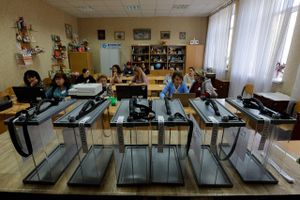 Hvad kommer de kraftigt fordømte folkeafstemninger i de besatte ukrainske regioner til at betyde for krigen? Hvorfor sker det nu, og kan vi stole på resultatet? Vi har spurgt en ekspert.