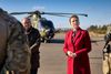Statsminister Mette Frederiksen (S) besøgte Flyvestation Karup i marts 2024. På det tidspunkt var en sag om farligt mos på vej ind i en hårknude. Foto: Mikkel Berg Pedersen
