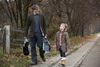 Fra filmen 'Jagten'. Det uskyldige barn-voksenforhold, der er mellem Lucas (Mads Mikkelsen) og Klara (Annika Wedderkopp) smadres og forvandler sig til pædofilianklager, da hun fortæller en løgn om ham.