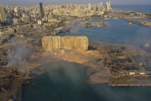 Det var et udtryk for kriminel uagtsomhed, da gødning eksploderede på havnen i Beirut, skriver ngo.