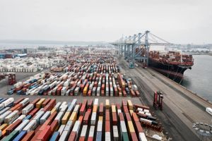 Aarhus Havn kom ud af 2022 med den største godsomsætning i 14 år og skriver danmarkshistorie med en ny dansk rekord for containeromsætning. 31 har søgt foretræde for teknisk udvalg i sagen om havneudvidelsen.