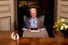 Dronning Margrethe vil tirsdag aften tale til befolkningen.