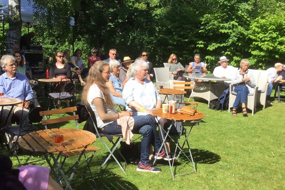 Sommertid er også litteraturtid, og i juni skydes sæsonen for alvor i gang med tre spændende festivaler i Aarhus, Præstø og på Strynø.