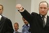 Anders Behring Breivik, da han ankom til domsafsigelsen fredag.