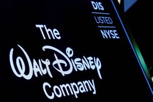 Disney er et af de selskaber, der har ændret i sine film for at tilgodese woke-typer, men hvis man finder indholdet af en film anstødeligt, bør man i stedet bare slukke for den, mener Chris Bjerknæs. Arkivfoto: Brendan Mcdermid