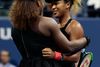 Serena Williams havde klasse nok til at lykønske Naomi Osaka. Foto: AP