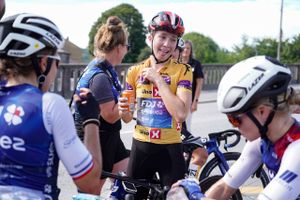 Sidste etape i Tour of Scandinavia sluttede i en massespurt, hvor Cecilie Uttrup Ludwig forsvarede føringen.