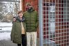 Kristian Saaby Pedersen og Katrine Foged Boesen fotograferet i Lisbjerg, torsdag den 7. december 2023. Børnefamilier flytter fra den nybyggede Lisbjerg-bydel. Der mangler ejerboliger, parcelhuse og p-pladser.