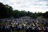 Flere tusinde samler normalt til "puttefest" i Dyrehaven. Foto: Stine Tidsvilde