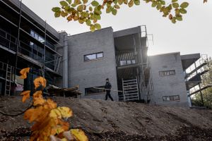 Strandbakkehuset i Ebeltoft får ekstraordinær økonomisk hjælp fra Region Midtjylland.