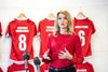 For to år siden nedsatte DBU Kvindekommissionen med tidligere statsminister Helle Thorning-Schmidt i spidsen for 20 medlemmer fra vidt forskellige hjørner af samfundet. Foto: Bo Amstrup/Ritzau Scanpix