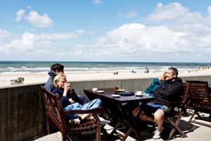 Stadig flere tyskere prioriterer bæredygtige feriemål, viser en ny rapport fra VisitDenmark. Den danske turismebranche har potentiale for at udvikle sig mere bæredygtigt, mener turismeforsker. 