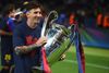Lionel Messi var med til at vinde Champions League fire gange for FC Barcelona. Den sidste finalesejr var i 2015. Foto: Patrik Stollarz/AFP.