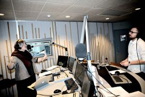 Regeringens plan om at skære en tredjedel af Radio24syv vil i den grad kunne mærkes på stationens indhold, siger radioens direktør.
