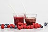 Kefiren kan man bruge til smoothies af alle slags, hvor man blender sine yndlingsbær i og måske lidt rå honning, anbefaler Michelle Lepez. Foto: Miriam Dalsgaard/Polfoto