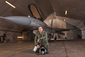 Vestlige lande er nu ét skridt tættere på at donere F-16-kampfly til Ukraine. En dansk, tidligere kamppilot forklarer, hvad ukrainerne har i vente.