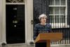 Premierminister Theresa May talte tirsdag foran sin embedsbolig på Downing Street 10 efter et møde med sikkerhedskomitéen Cobra. Arkivfoto: Matt Dunham