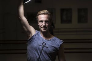 Dansen fylder alt i den kongelige balletchef Nikolaj Hübbes liv. I 2012 blev han udråbt som ”Årets Verdens- dansker” af Danes Worldwide. Foto: Niels Hougaard