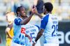 SønderjyskE's Haji Wright har udlignet til 1-1 imod AC Horsens og markerer det med Jeppe Simonsen. Foto: Bo Amstrup/Ritzau Scanpix