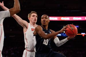 Bakken Bears’ sportschef har store forventninger til den nyindkøbte basketballspiller Tony Carr, der har spillet i både USA og Canada, hvor han klarede sig godt.