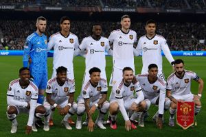 Der er fredag aften lagt et bud på Manchester United, der er ejet af den amerikanske Glazer-familie.