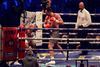 Både Anthony Joshua og Wladimir Klitschko (til højre) var i gulvet i den tætte kamp, der blev stoppet i 11. omgang. Foto: Matt Dunham/AP