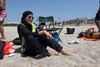 På dette foto fra en video er den 20-årige Nissrine Samali iført en islamisk klædedragt på en strand i Marseille i 2016. Arkivfoto: AP