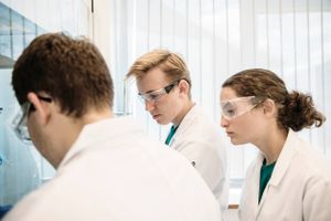 Novo Nordisk Fonden udskriver endnu en stor check til de danske universiteter. Målet er at få internationale topforskere til Danmark og at sikre større mobilitet blandt danske forskere.
