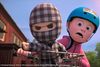 Ninjaen lærer Aske at tage skeen i egen hånd og gå til kamp mod alle dem, der driller og truer ham. Foto: Nordisk Film