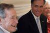 USA's 41. præsident, George Bush, giver gode råd til republikanernes nuværende håb, Mitt Romney.