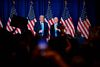 “Four more years“, råbte tilhængerne, da Donald Trump natten til tirsdag dansk tid mødte op på det reducerede republikanske konvent i Charlotte. Præsidenten og vicepræsident Mike Pence er nu officielt nomineret til kampen om fire år mere. Foto: Brendan Smialowski/ AFP