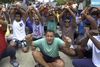 Både Papua New Guinea og Australien afviser at have noget langsigtet ansvar for de mere end 700 forskansede mænd på øen Manus. Foto: AP
