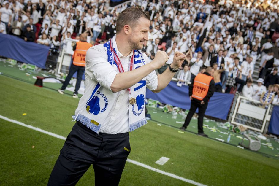 Der var roser til hele holdet fra cheftræner Jacob Neestrup, efter at FCK var blevet dansk mester. 