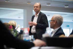 Bestyrelsesformand Lasse Bolander ved pressemøde om Coop Danmarks regnskab for 2015.  