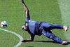 Usain Bolts første træning med Central Coast Mariners faldt samme dag som hans 32 års fødselsdag. Foto: Peter Lorimer/AFP