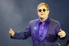 Elton John. På grund af sygdom har musikeren aflyst flere planlagte koncerter i USA i april og maj. Foto: Dan Balilty/AP